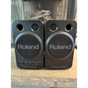Roland Powered Stereo Micro Monitor MA-8 Headphone Jack Bass/Treble Black TESTED